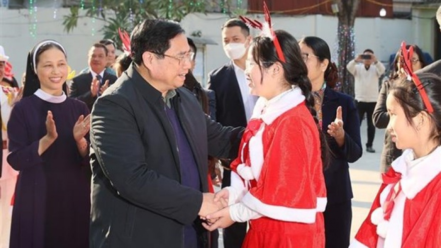 PM extends Christmas greetings to Catholics in Bac Giang